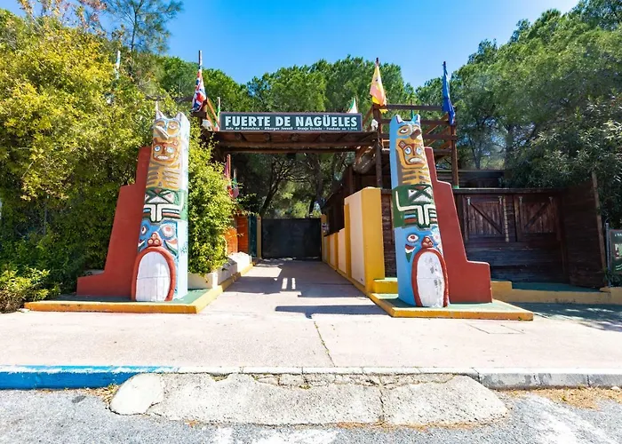 Hostel Fuerte De Nagueles *